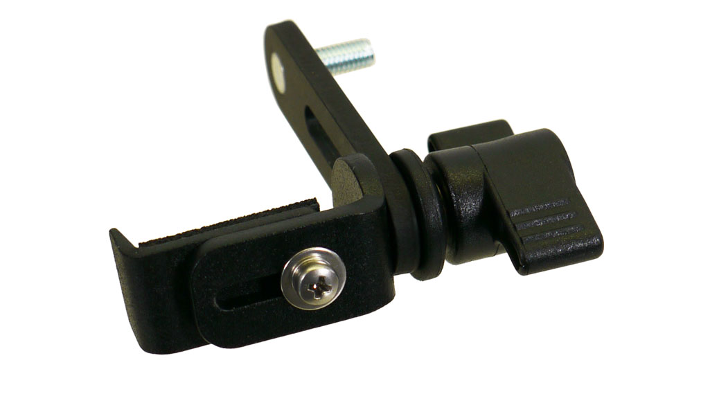 Einstellschiene 60 mm mit Senkschlitz und Niederhaltewinkel 20 mm Einstellschiene 60 mm mit Senkschlitz und Niederhaltewinkel 20 mm